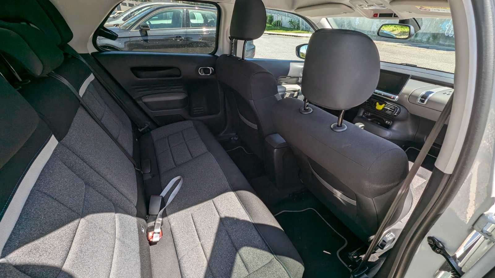 Citroen C4 Cactus 1.2 Pure Tech 110 S&S EAT6 Shine