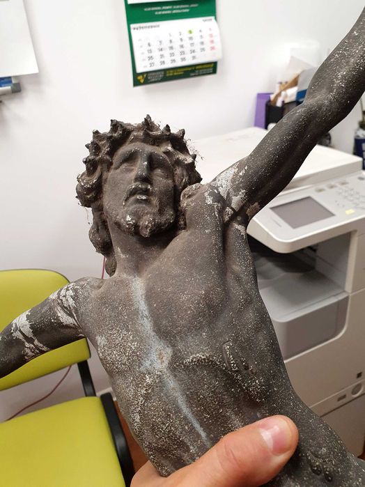 Sprzedam XIX-wieczny odlew Pana Jezusa – piękny wyrób sakralny