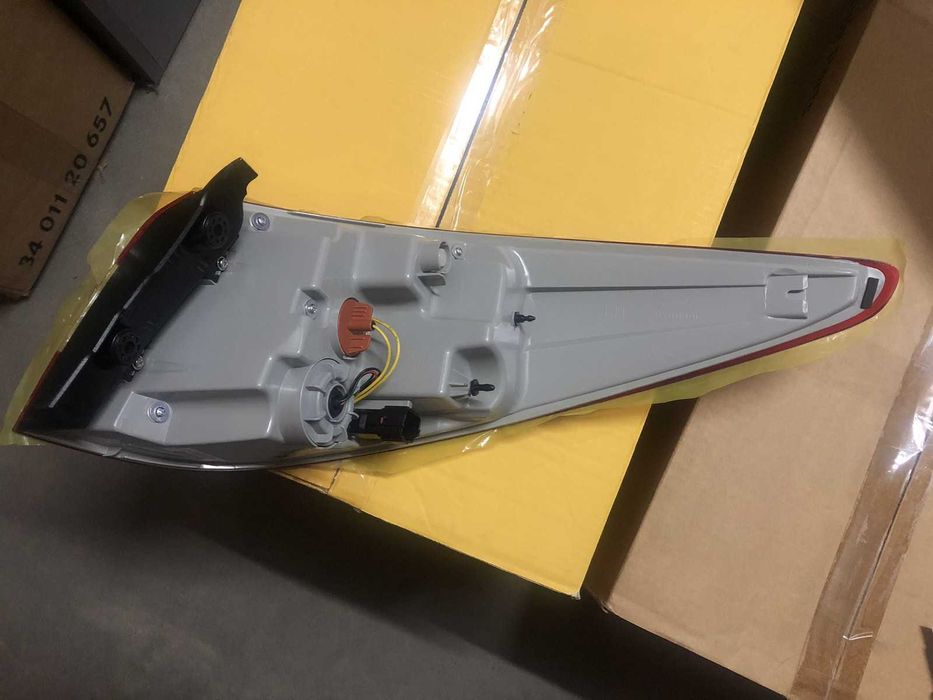 Фара задня ліва Hyundai 92410-2Y500. Фары,левая. Хюндай Ix35