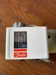 Danfoss termostat KP73