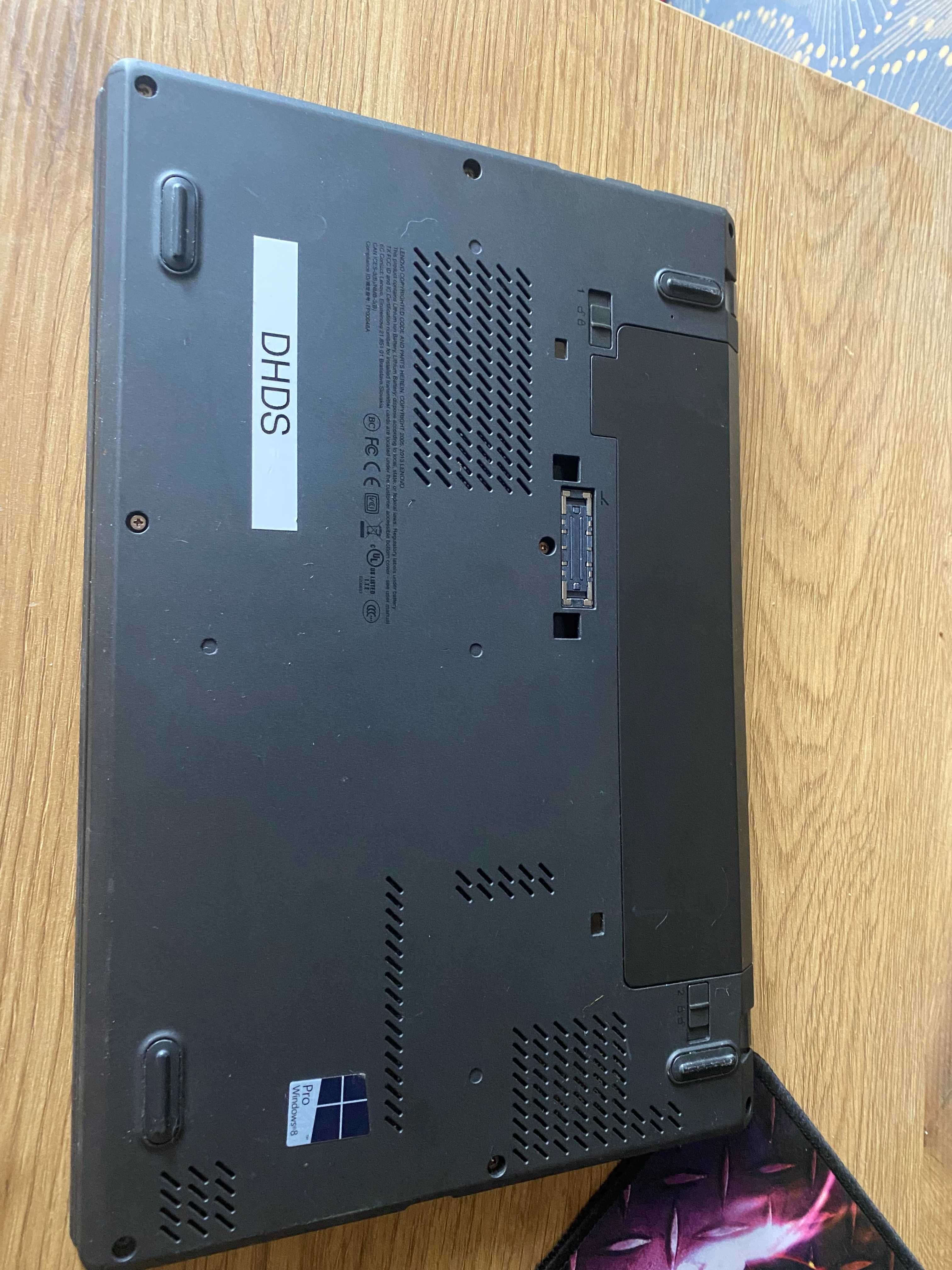 dell i lenovo 2 za 1 laptop