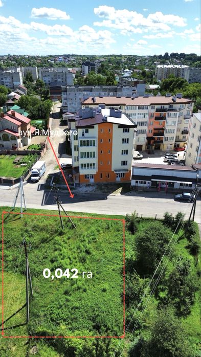 Продаж ділянки м.Мостиська торгового призначення