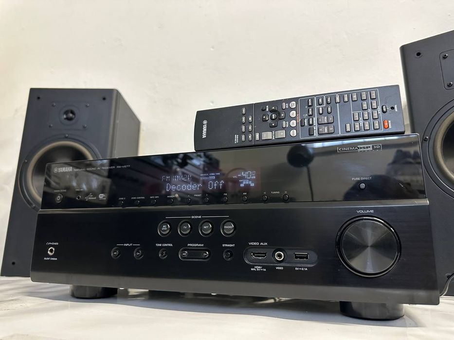 7.2 Amplituner Yamaha RX-V677, HDMI, Wi-Fi i LAN, 4K, 7*150Watt, AirPl