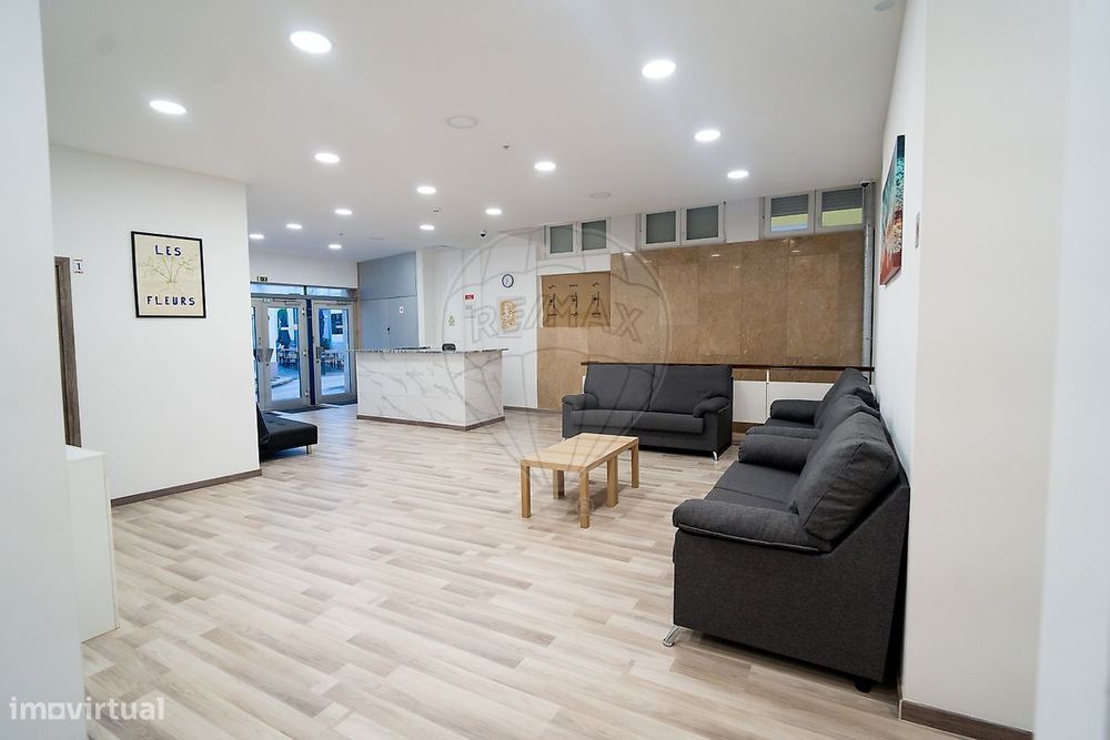 Hotel T12 para venda