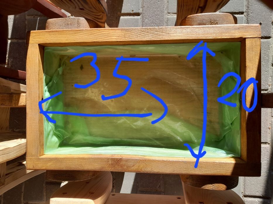 Doniczka ogrodowa łosiek