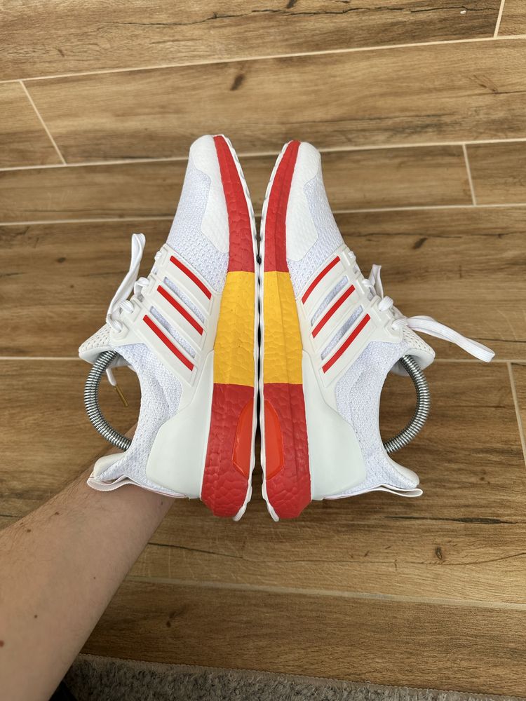 Кроссовки Adidas Ultraboost Barcelona