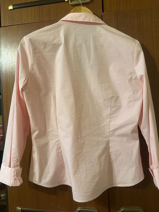 Жіноча рубашка з рукавом