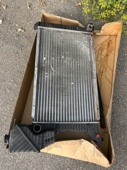 Радиатор води Sprinter  2.9, 310,312,212,