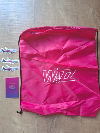 Wizz Air gadżety 3x  magnes , worek i szmatka do telefonu