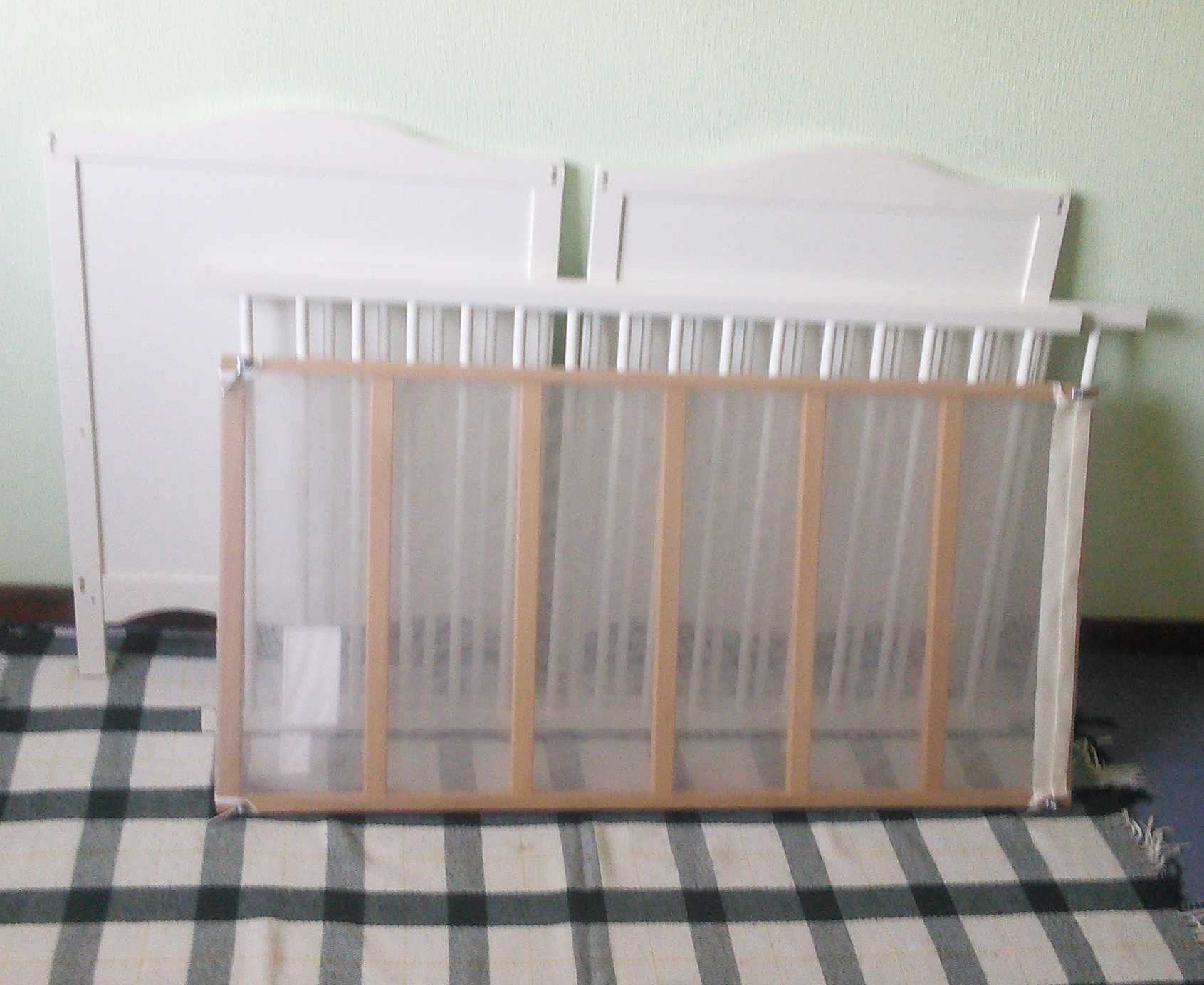 Berço da IKEA como novo sem colchão