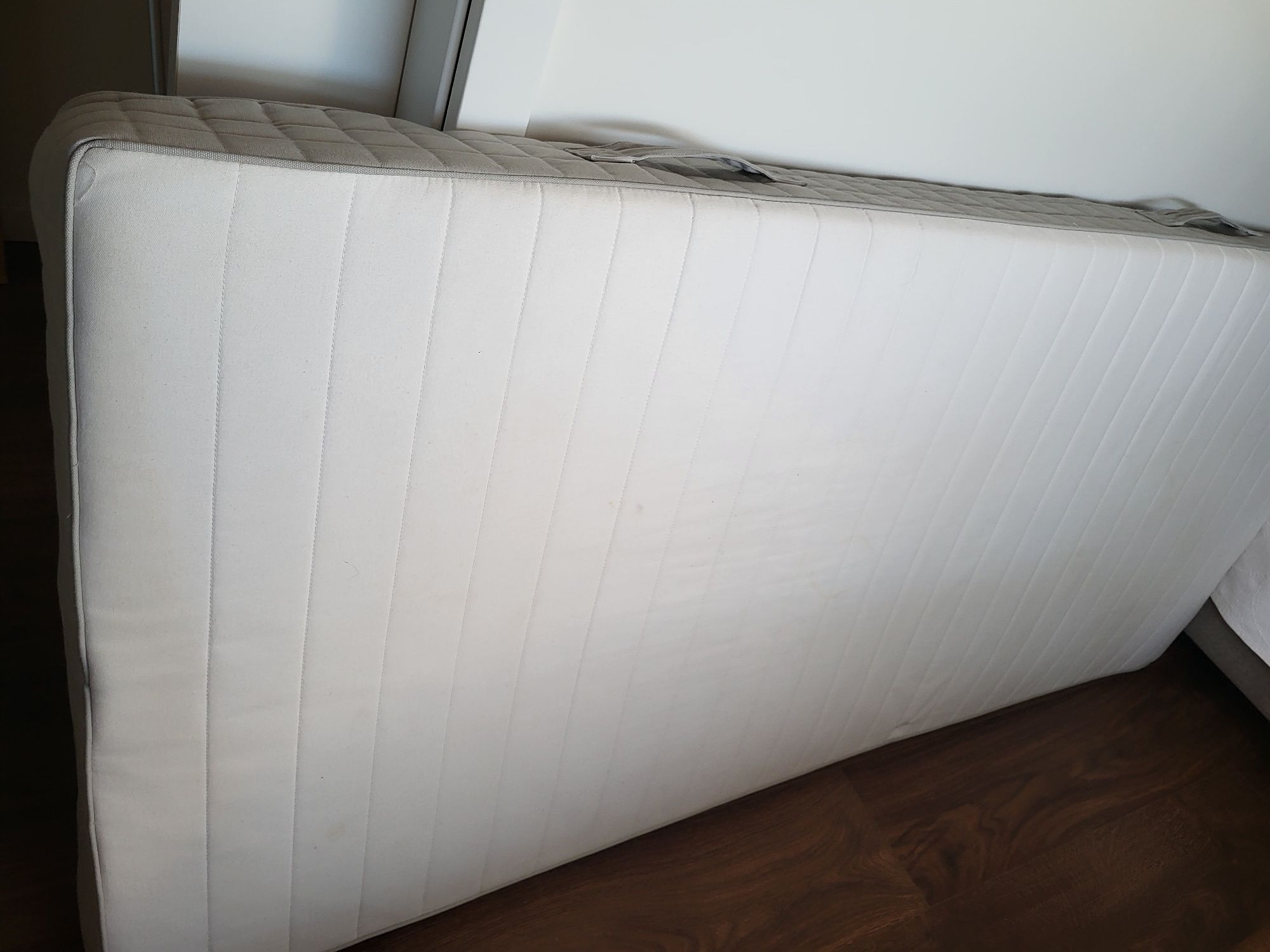 Colchão IKEA 90X200