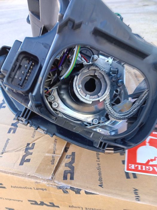 Farol Frontal R56 MINI