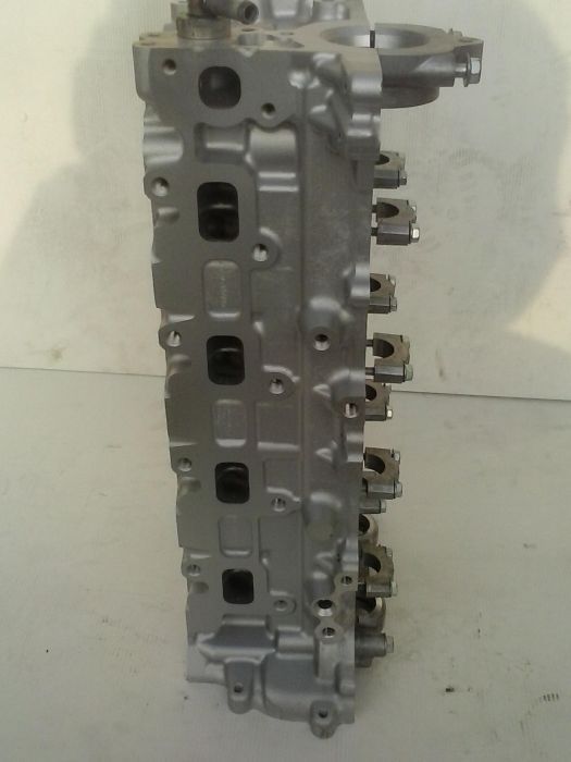 Cabeça do motor Toyota auris/avensis/corola