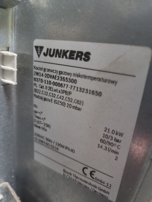 Kocioł gazowy grzewczy piec dwufunkcyjny Junkers turbo ZW14-2