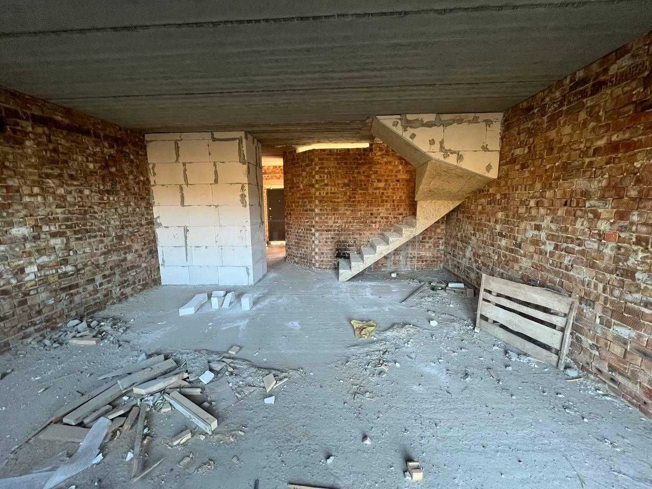Таунхаус 140м з виглядом на Вовчинецькі гори
