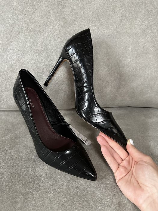 Нові туфлі Jenny Fairy 41 розмір 26,5 см