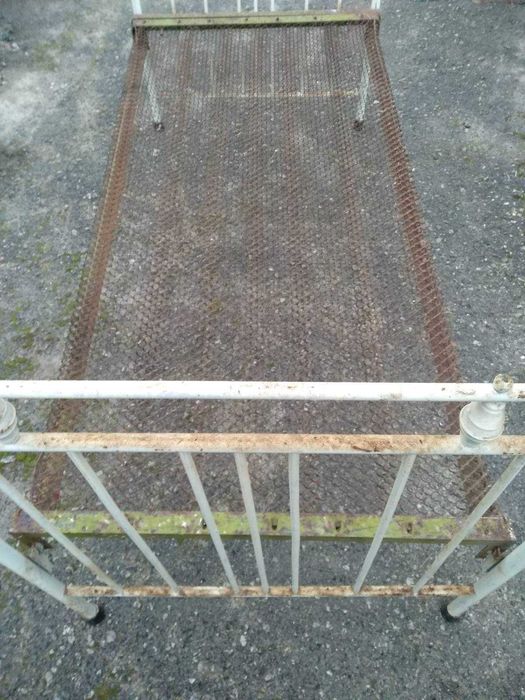 Ліжко кровать канапа тахта тапчан і ліжко металеве