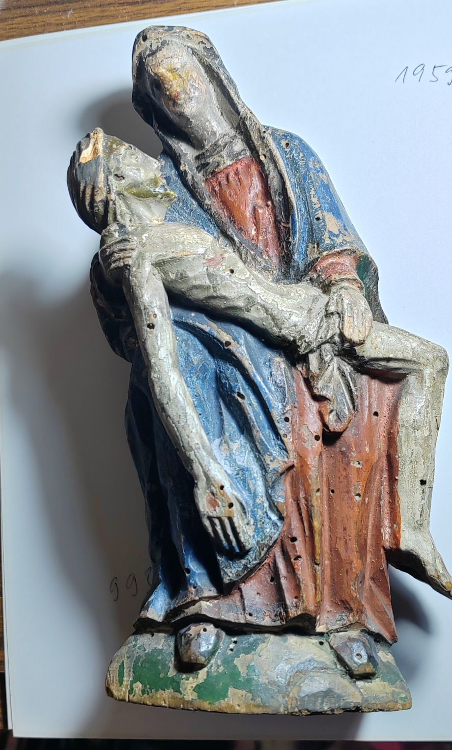 Stara figura ludowa ,,Pięta,,