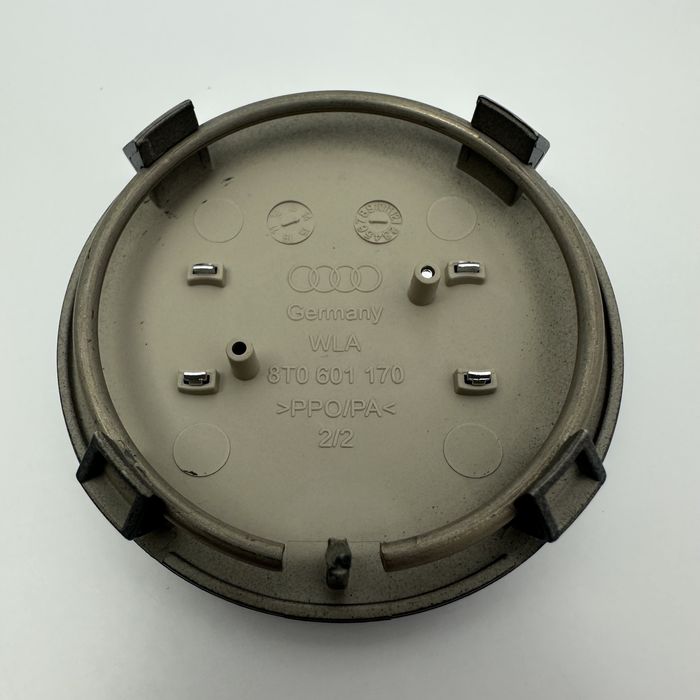 NOWE ORYGINALNE Dekielki Audi 8T0 61MM