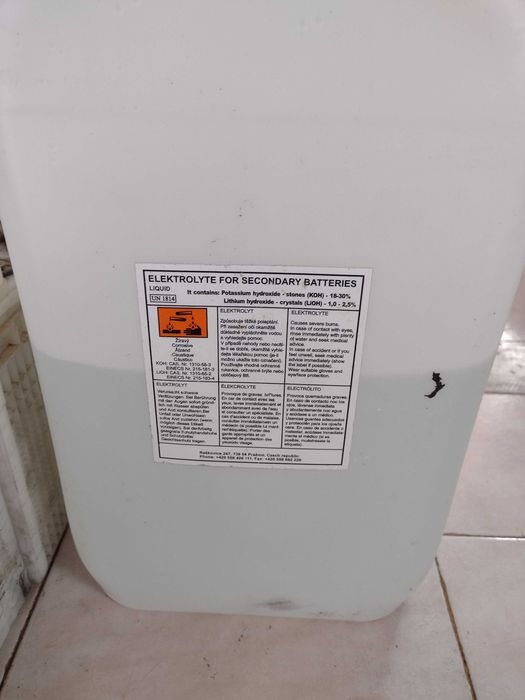 2 Baterias Saft 100 MRE, eletrólito hidróxido de potássio