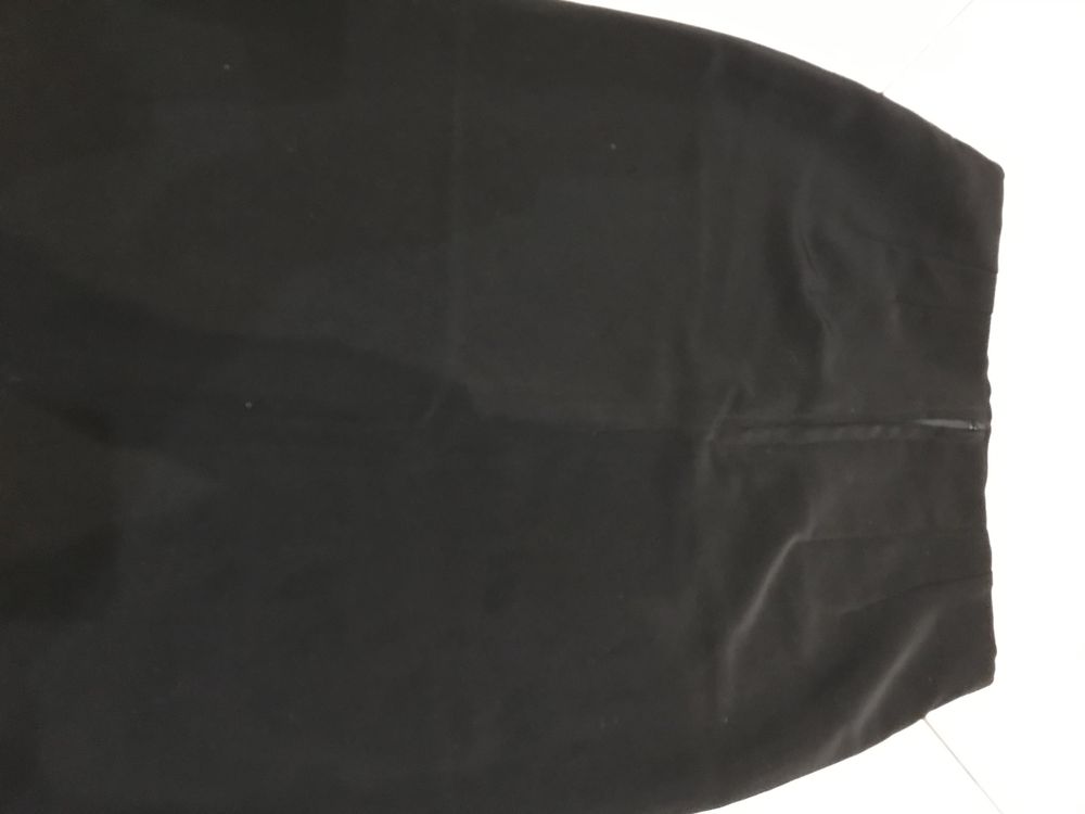 Spódnica czarna, rozmiar 40