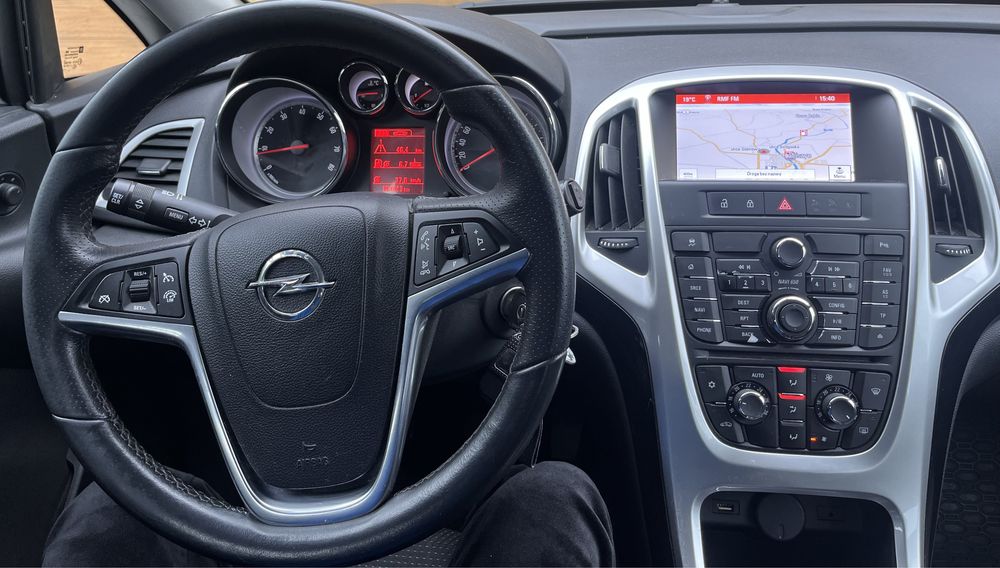 Sprzedam opla astrę z LPG