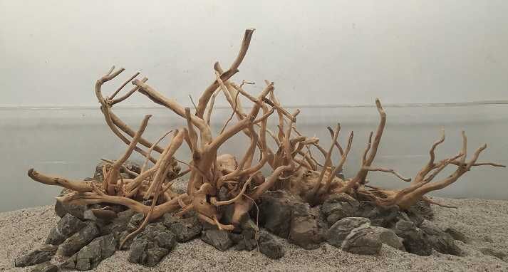 Декорации коряги,камни, грунты