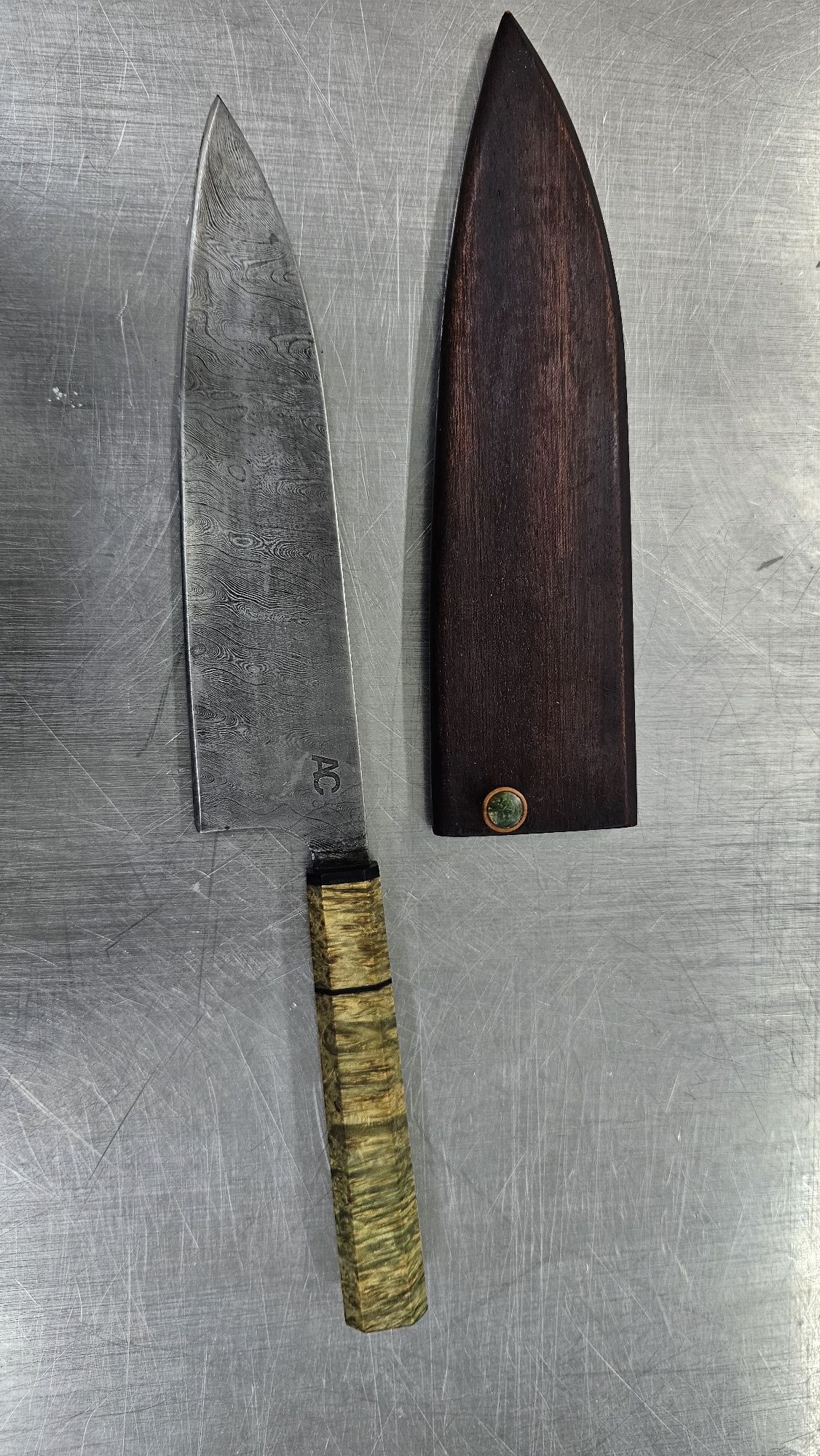 Faca chef em aço carbono