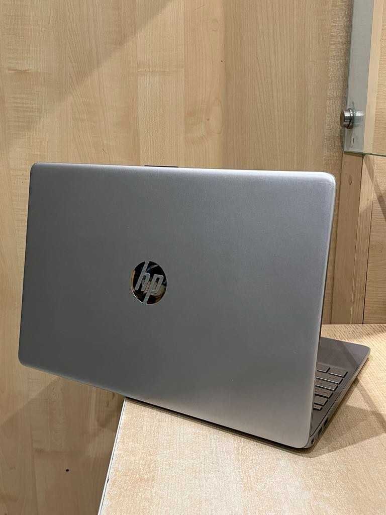 HP Laptop 15s-eq2121nw, 8/SSD512GB/Ryzen 3/Komis Krzysiek