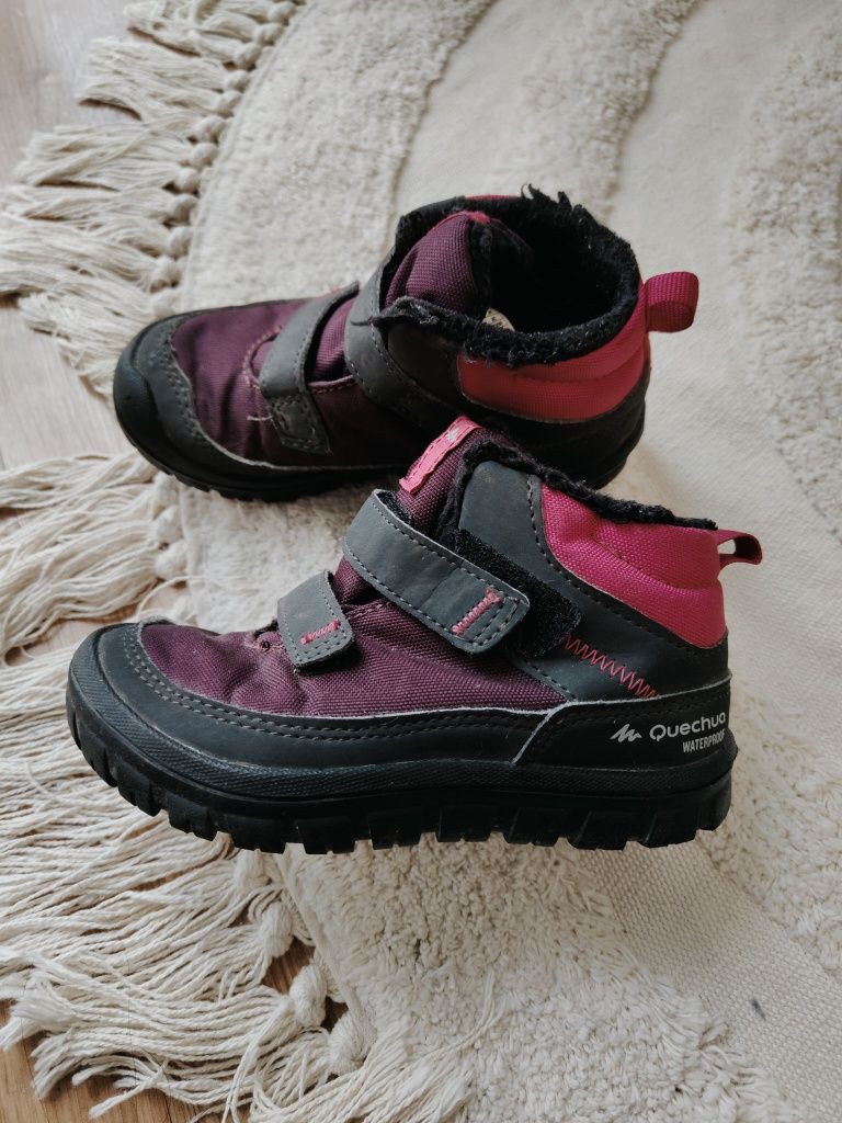 Buty r. 27 ocieplane Quecha wodoodporne