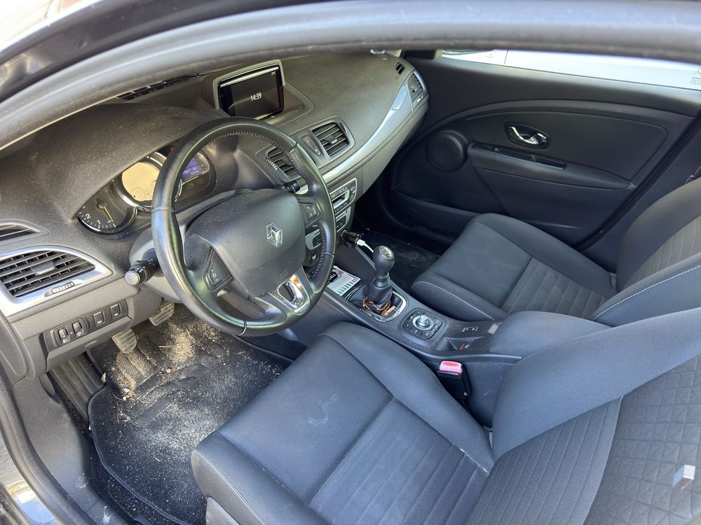 Renault Megane 3 fase 3 Grandtour 1.5 dci 110 cv (2015)