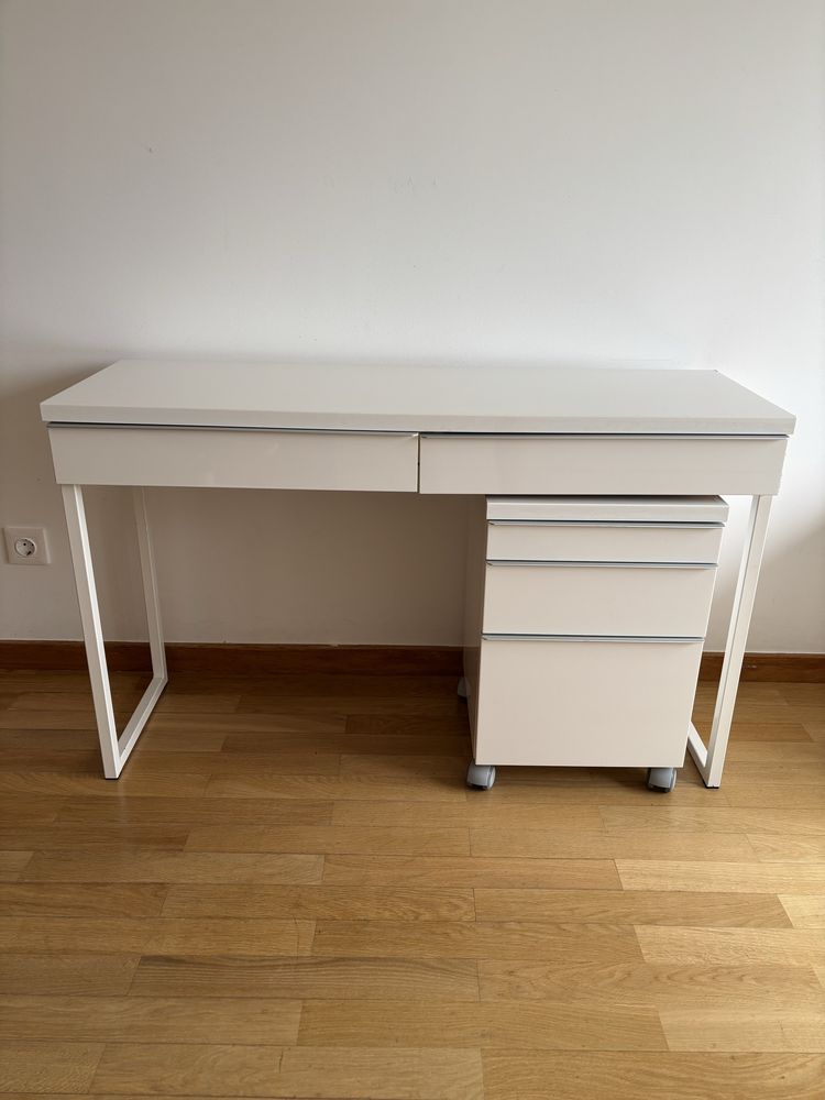 Bloco de Gavetas Besta Burs - IKEA