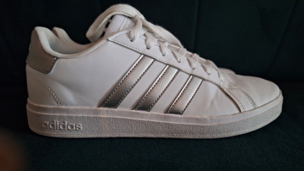 Buty sportowe Adidas Grand Court 38 2/3