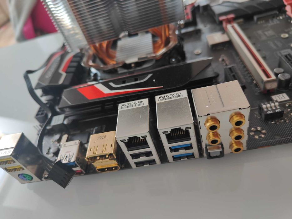 Sprzedam zestaw gigabyte GA-Z170X Gaming 5 + i7-6700K + chłodzenie