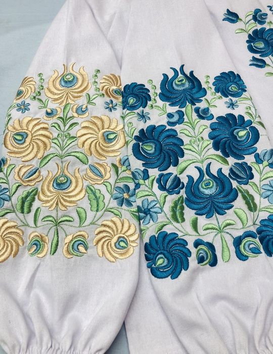 Вишиванка лляна для дівчинки