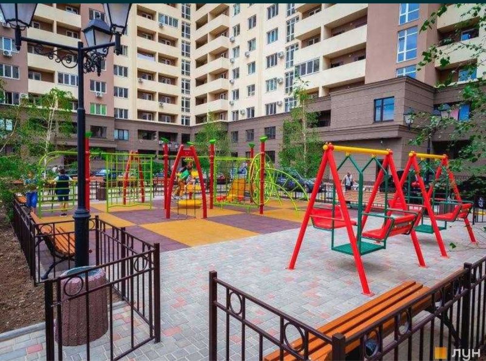 Срочная продажа! 2ком в ЖК «Одесские Традиции». Низкий этаж.