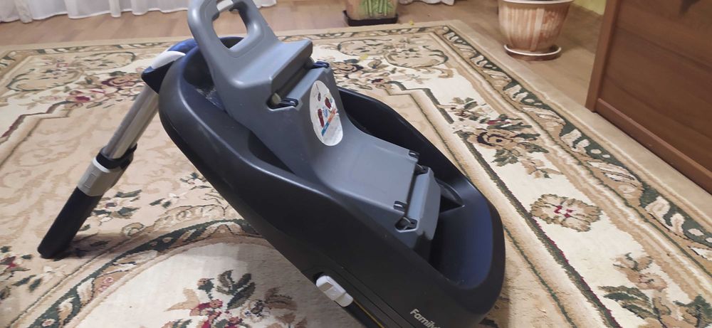 Автокресло Maxi-Cosi Pearl + База FamilyFix