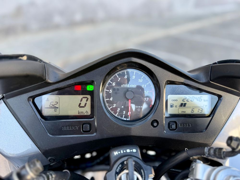 Honda VFR 800 VTEC com apenas 22500kms