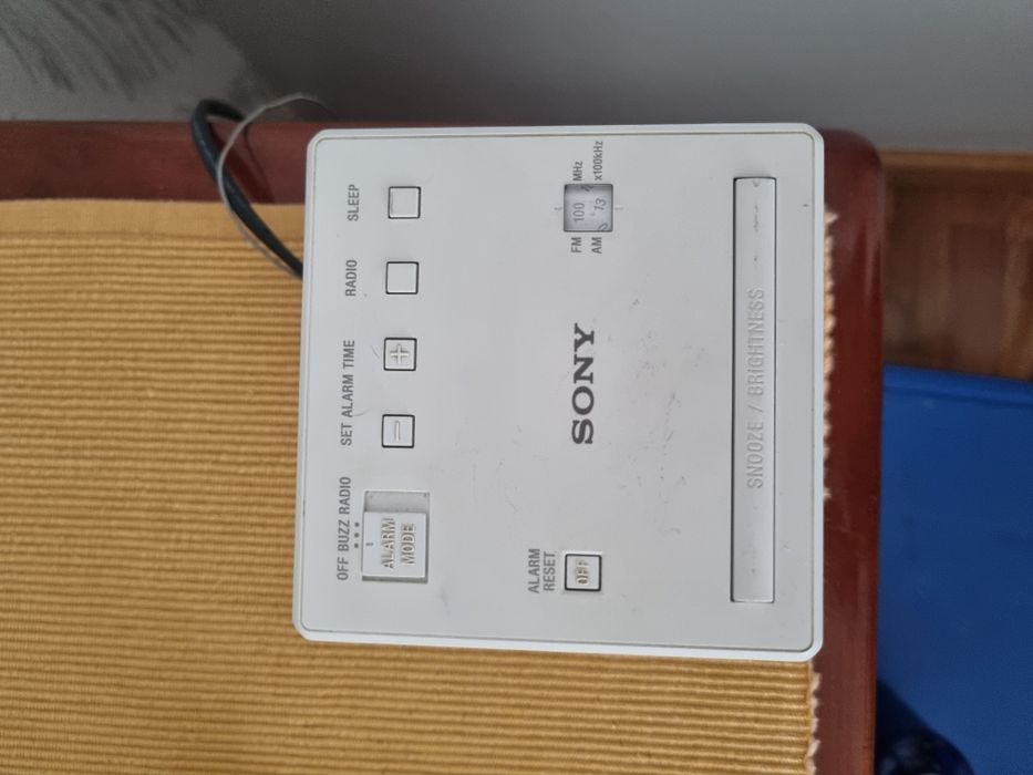 Rádio despertador Sony