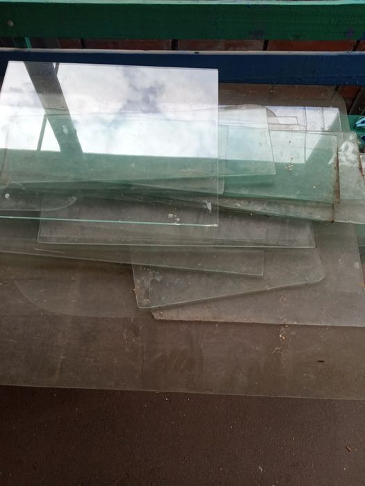 Стекло разных размеров