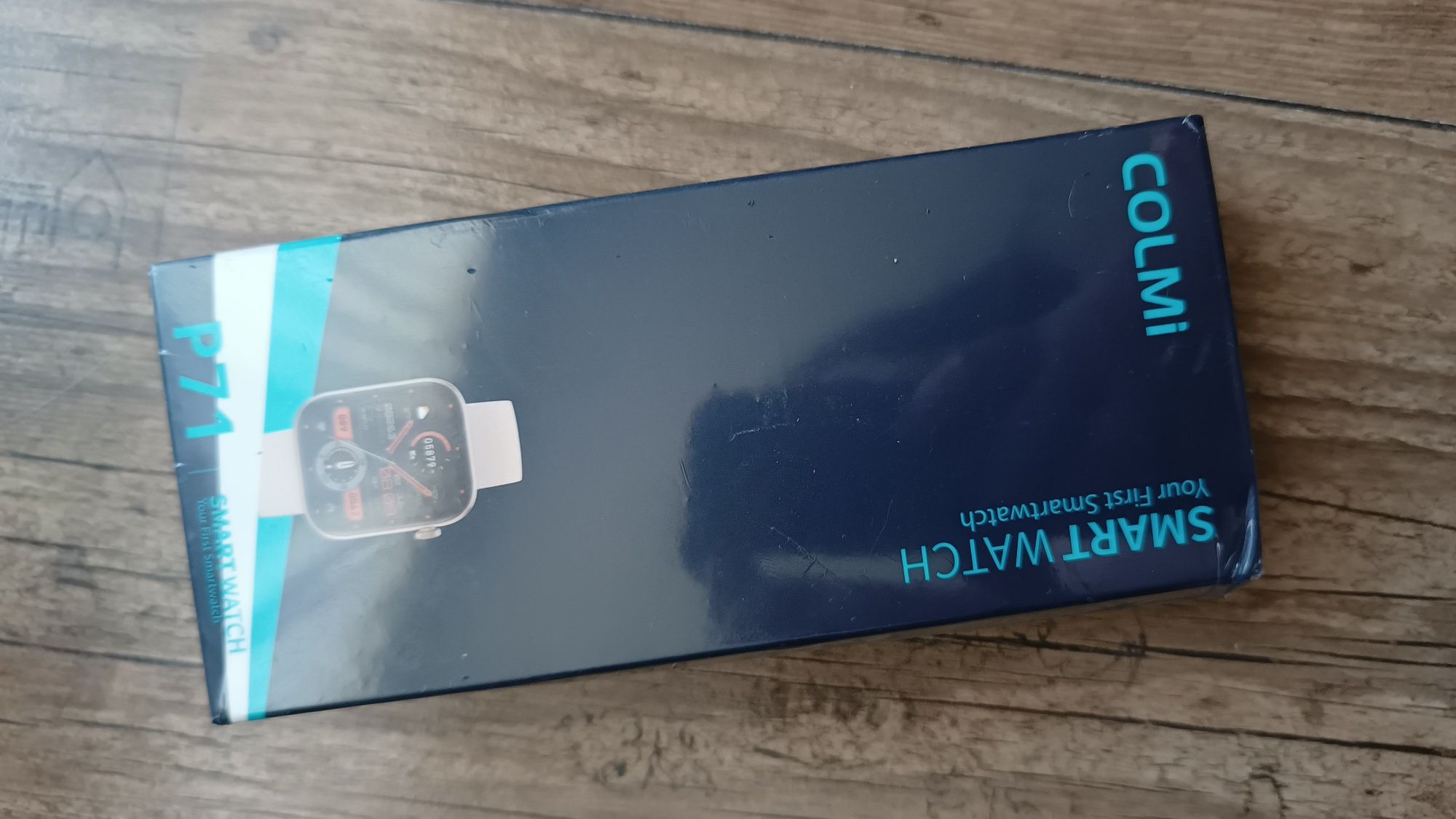 Nowy zafoliowany smartwatch Colmi P71, można przez niego rozmawiać
