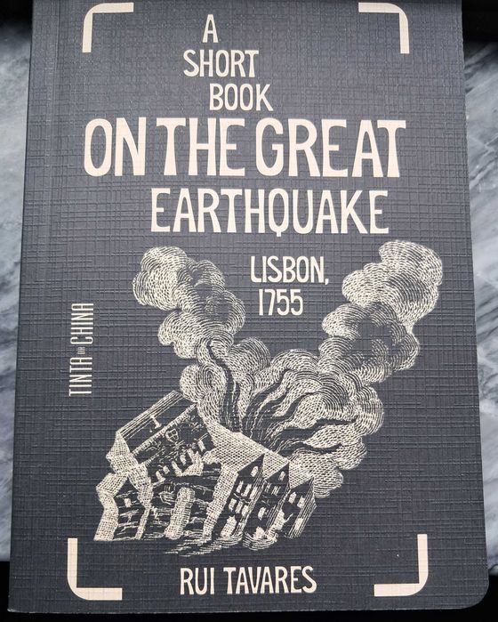 Livro "A Short Book on the Great Earthquake - Lisbon 1755"