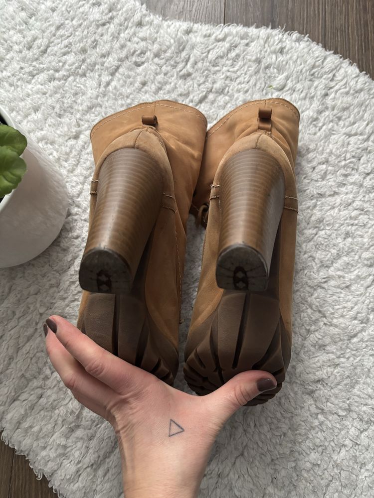Botki Lasocki r. 37
