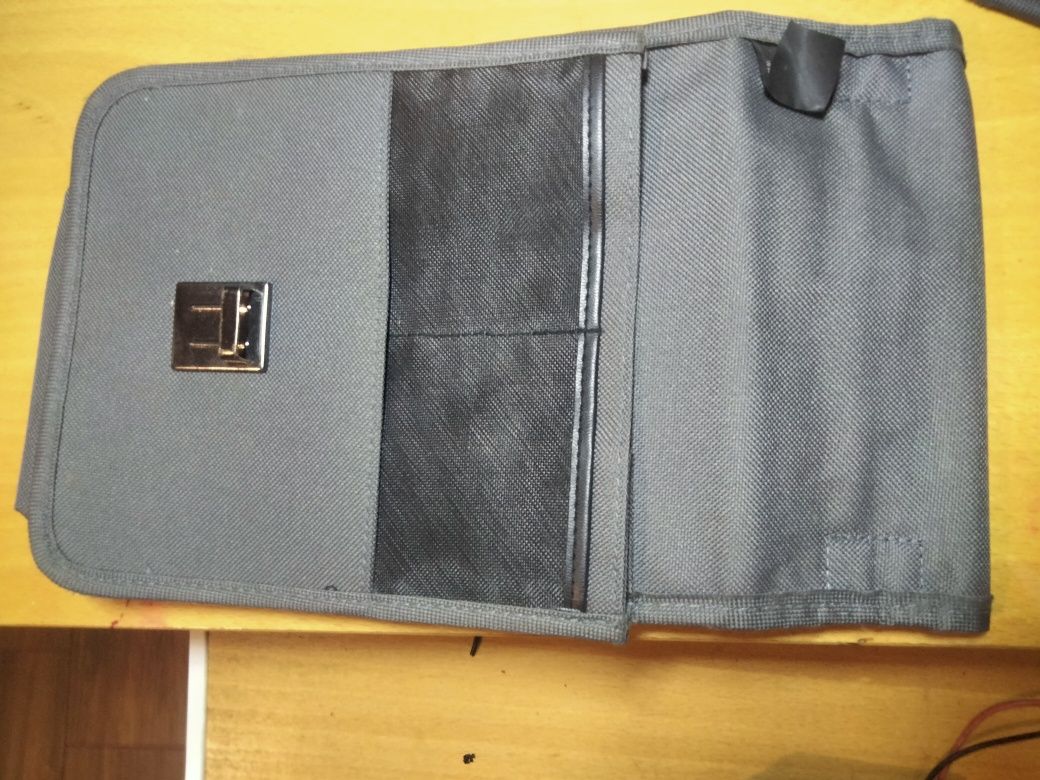 Bolsa de documentos Mercedes originais