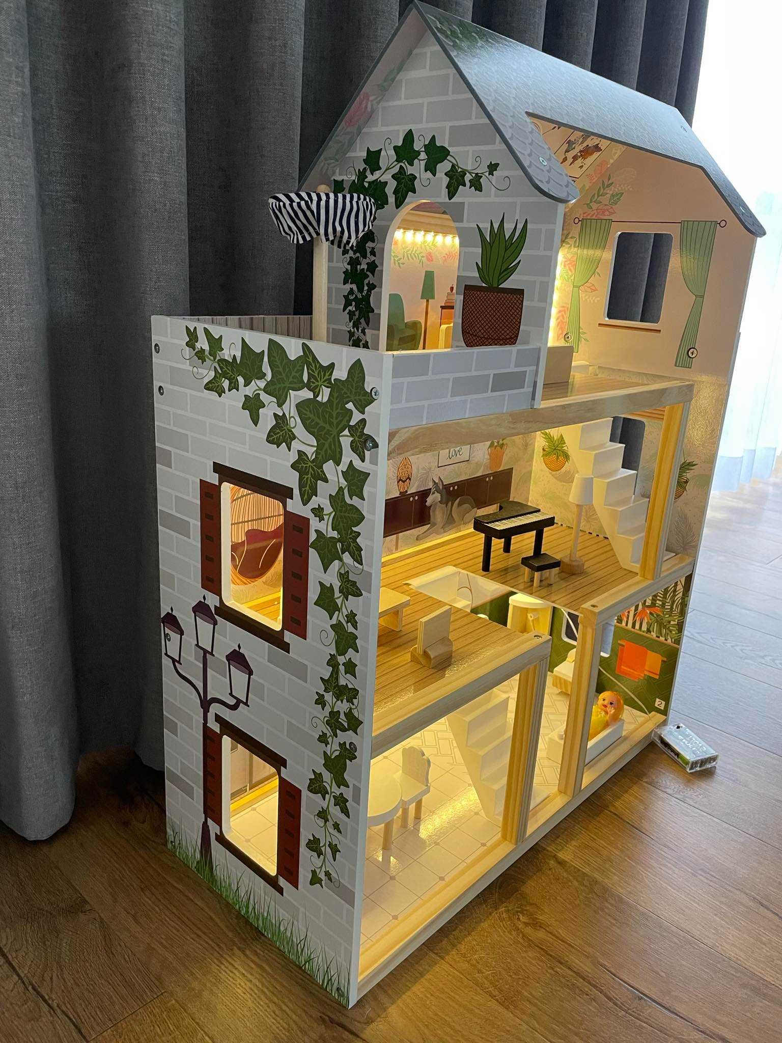 Domek dla lalek drewniany + mebelki 78cm oświetlenie LED + 3 LALKI