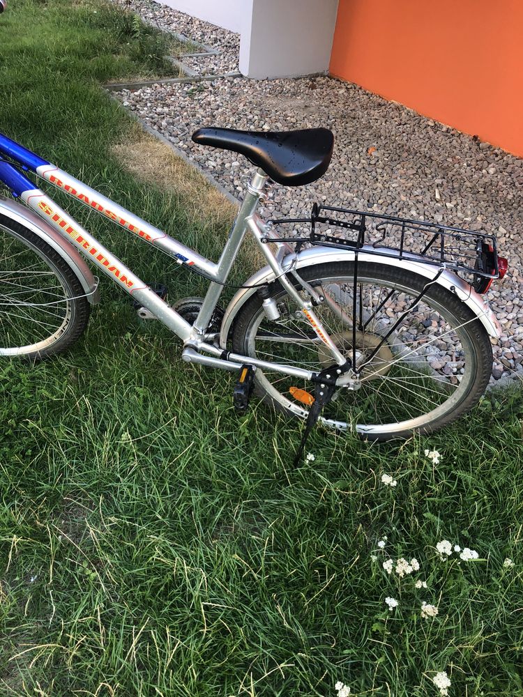Rower górski MTB srebrny z bagażnikiem. Bardzo dobry stan