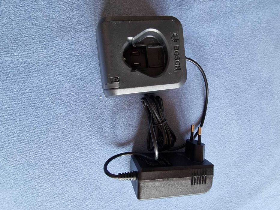 Kurtka ogrzewana GHJ 12+18V BOSCH rozmiar 2XL