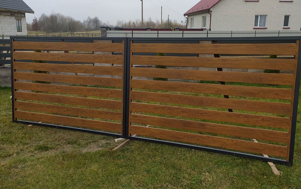 Продам, Ворота розпашн.і Ранчо.