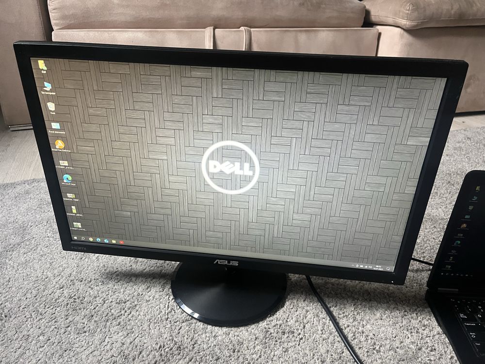 Monitor Asus 24 cale.  VP247h HDMI
