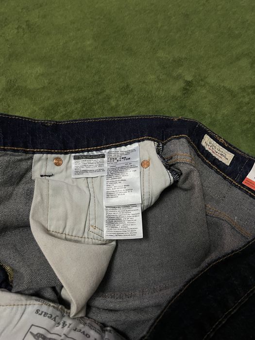 Оригинальные темно синие джинсы Levis 502 taper 30x32 читайте описание